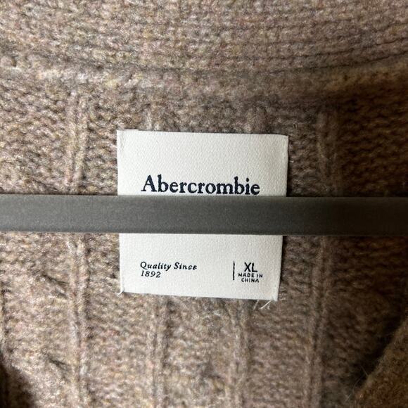 Abercrombie & Fitch Cable Knit Button Up Tan Cardigan Size XL NEW - Picture 2 of 7